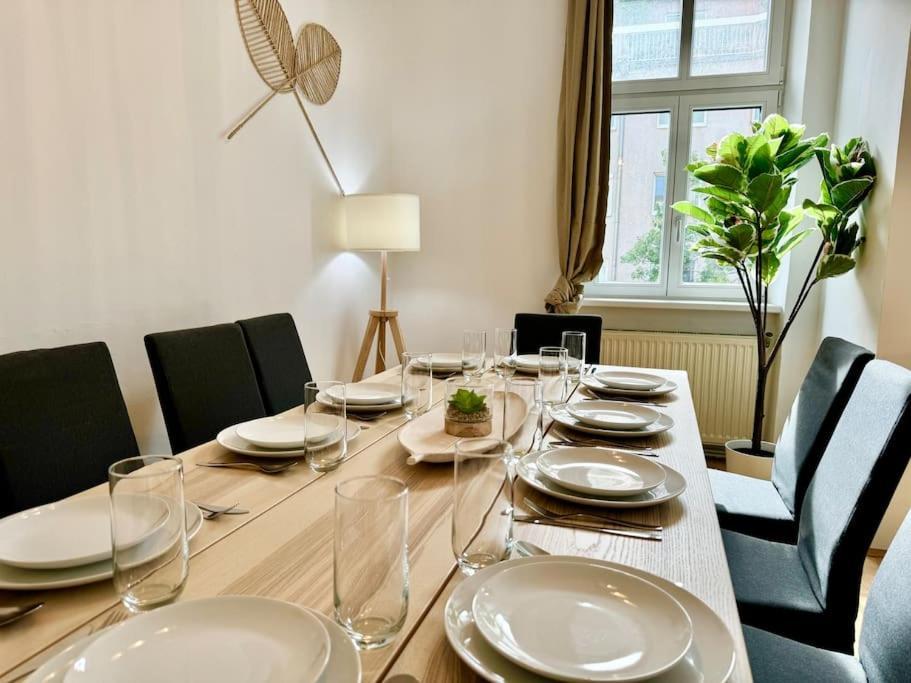 130 M2 Spacious 5 Bedroom Appartement Wenen