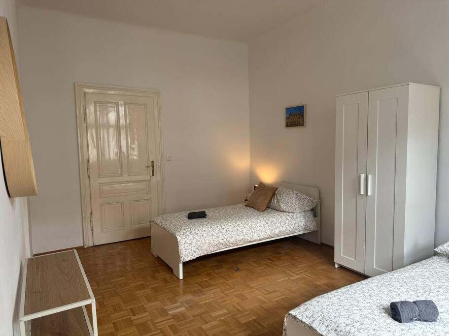 Appartement 130 M2 Spacious 5 Bedroom